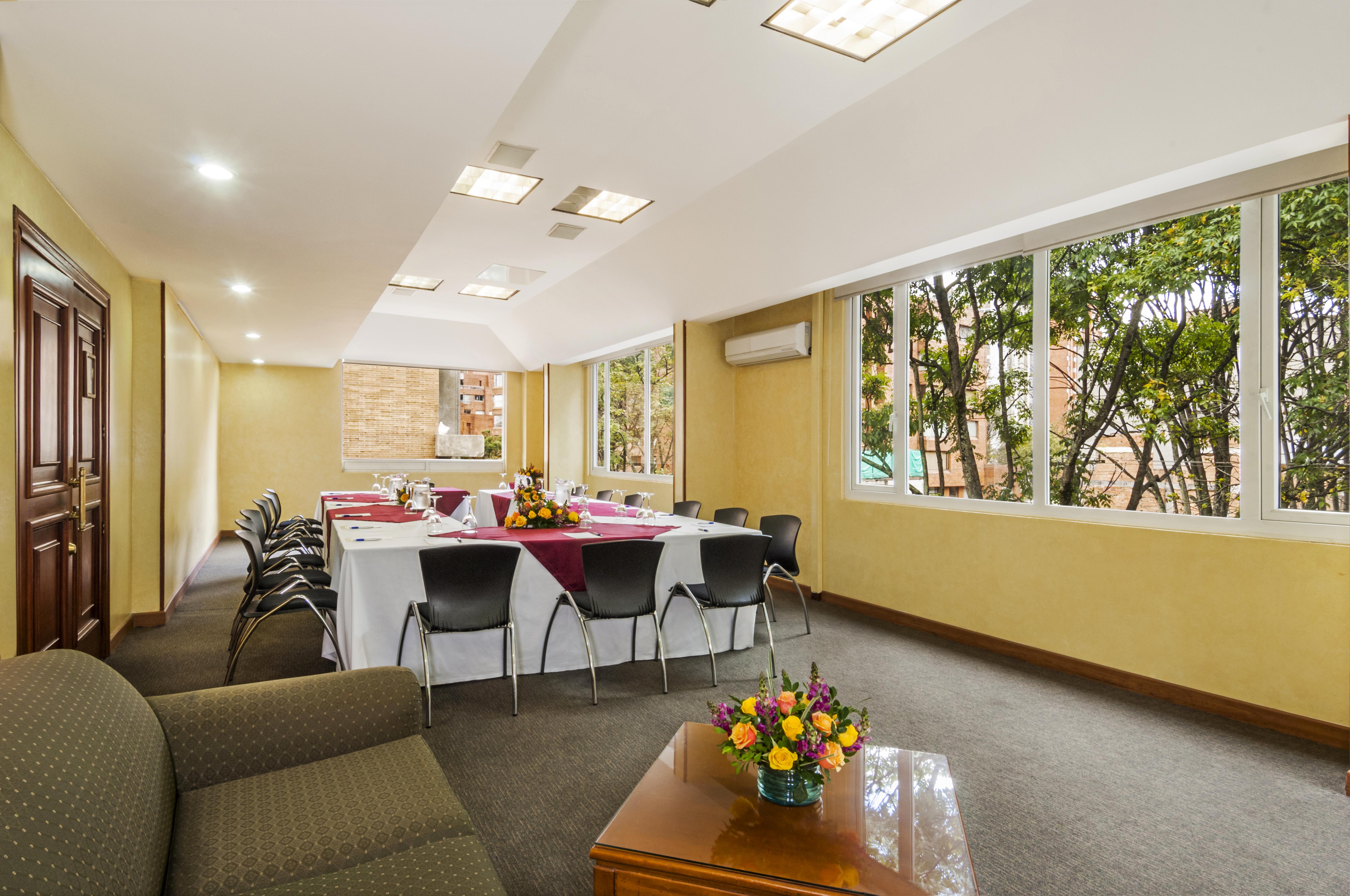 Hotel Porton Bogotá Zewnętrze zdjęcie